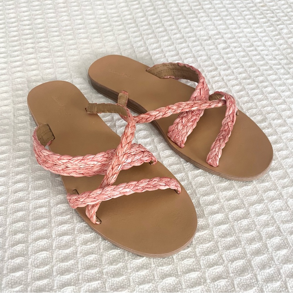 Universal Thread coral pink braided jute sandals size 7